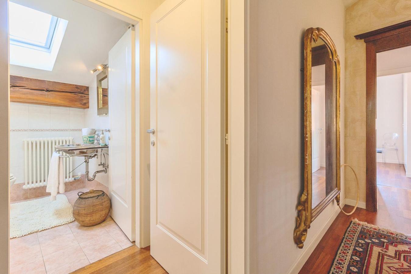 Apartment Diaz8 Di Tss' - Nel Cuore Di - Spazioso Ed Elegante - Silenzioso - Perfetto Per Smartworking
